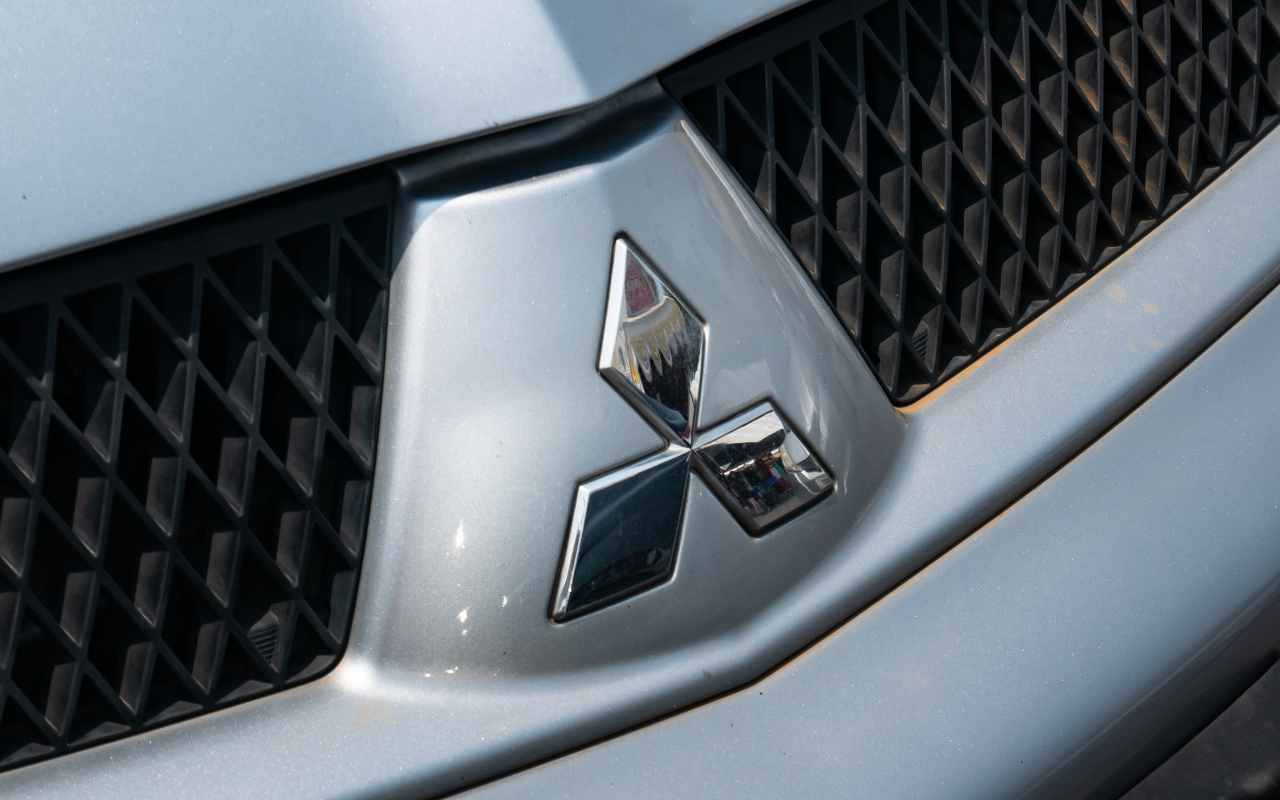 Mitsubishi Logo (Adobe Stock)