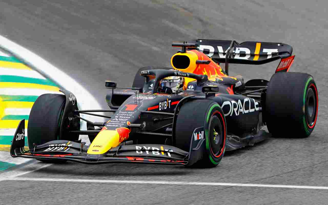 Red Bull RB18 (LaPresse)