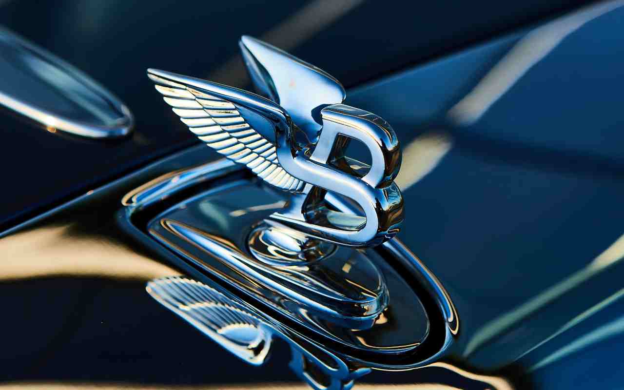 Bentley Logo (Adobe Stock)
