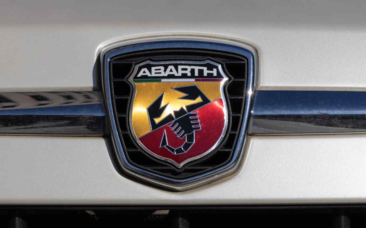 Fiat Abarth (Adobe Stock)