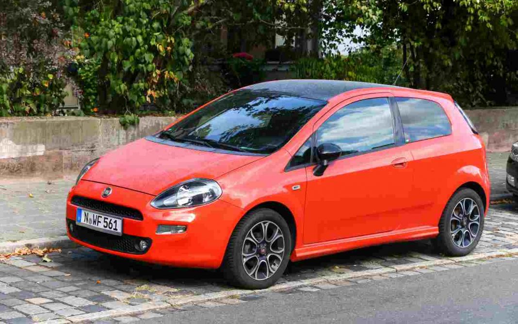 Una Fiat Punto SUV Esiste Per Davvero Ecco Com VIDEO 