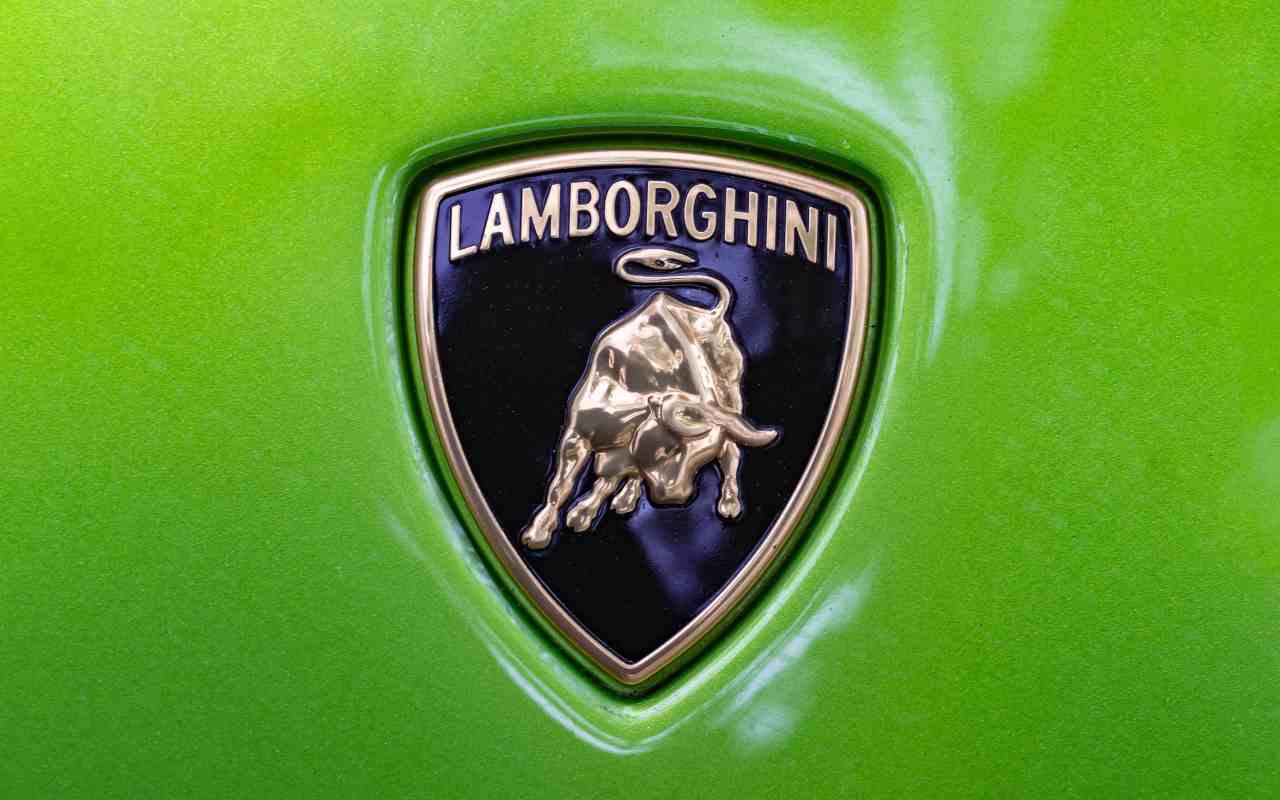 Lamborghini (AdobeStock)