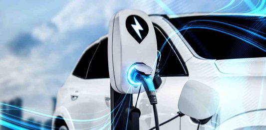 Auto elettriche (AdobeStock)