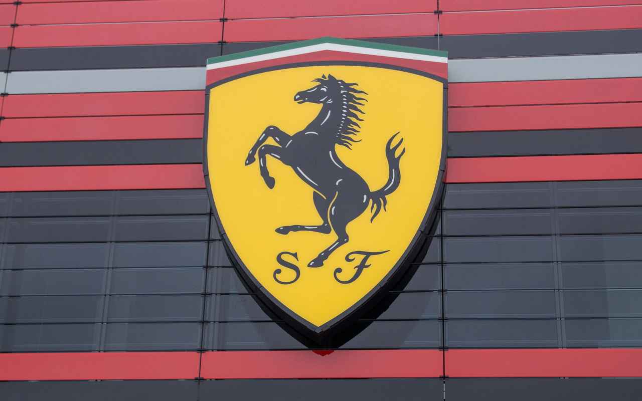 Ferrari (AdobeStock)