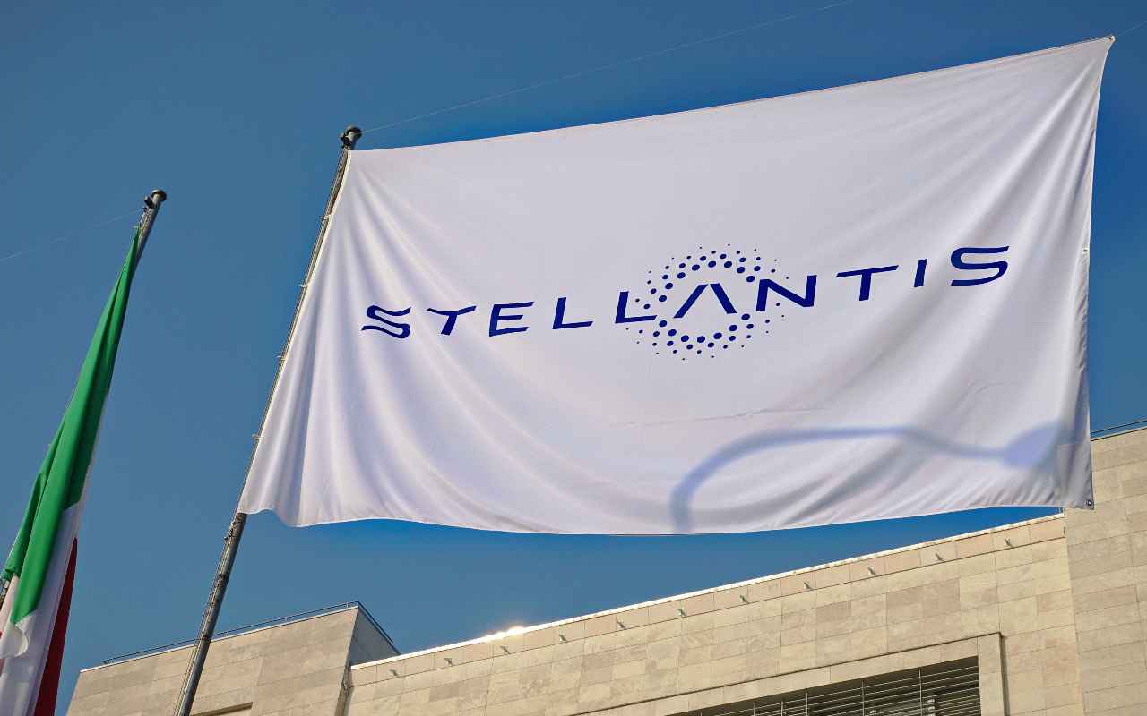 Gruppo Stellantis (Adobe Stock)