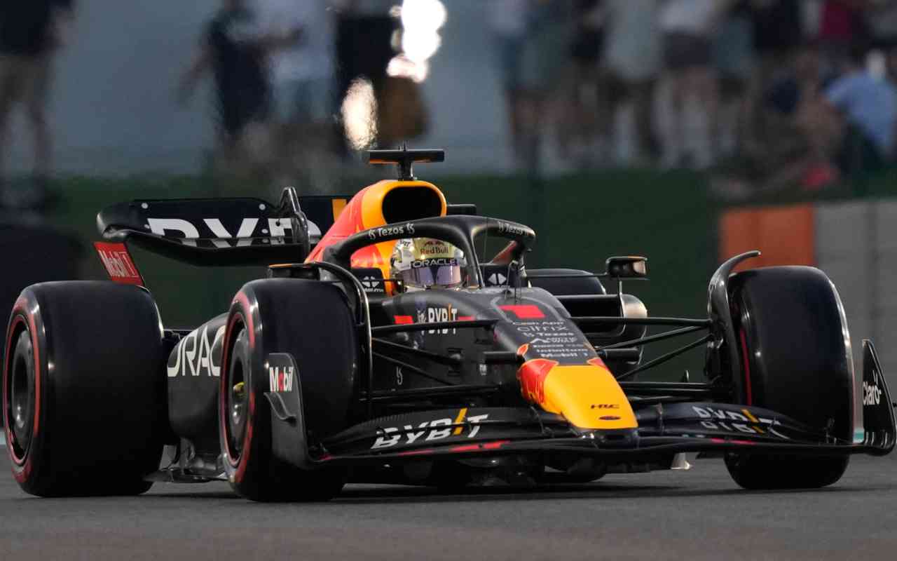 Red Bull RB18 (LaPresse)