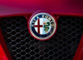 Nuovo bolide Alfa Romeo