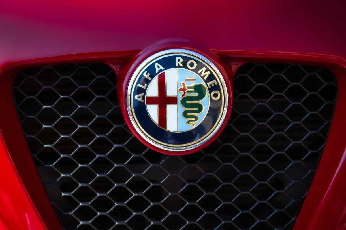 Nuovo bolide Alfa Romeo