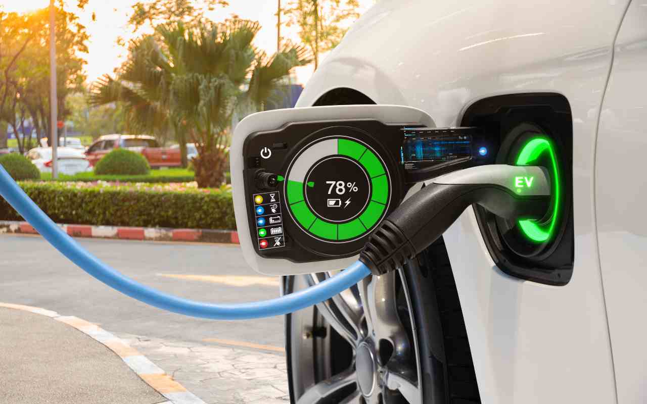 Quanto costa fare 100 Km con l'auto elettrica