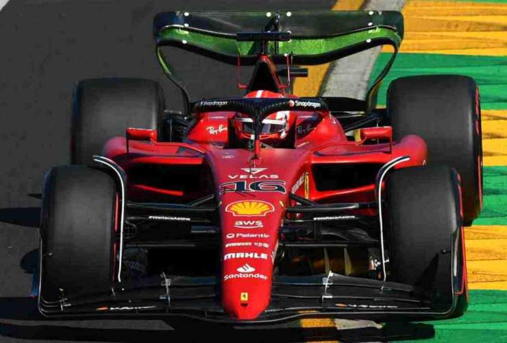 Leclerc al volante della Rossa