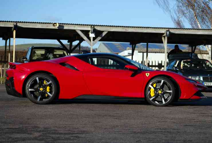 Ferrari SF90 Stradale