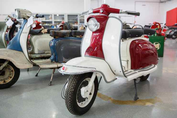 Lambretta e la sua avventura (ANSA)