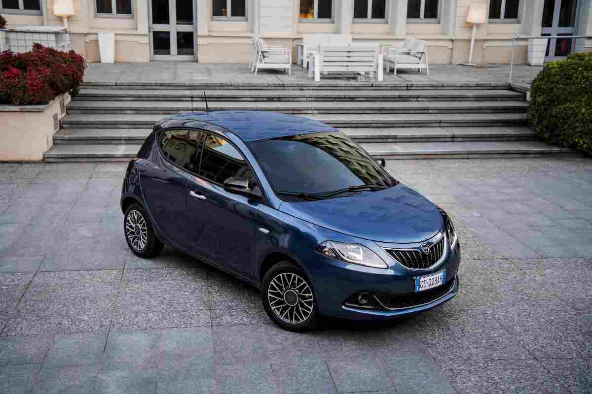 Lancia Ypsilon (ANSA)