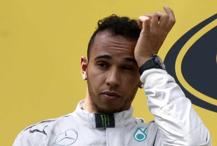 Hamilton deluso sul podio