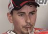 Lorenzo e la sua squadra del cuore (ANSA)