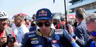 Superbike Toprak Razgatlioglu via dalla Yamaha