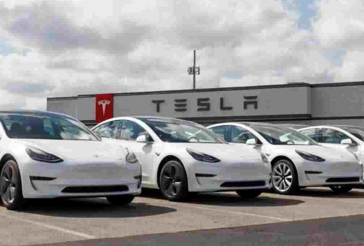 Tesla, arriva un problema inaspettato