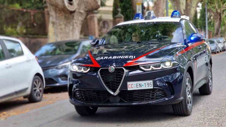 Alfa Romeo Tonale Hybrid per l'Arma dei Carbinieri