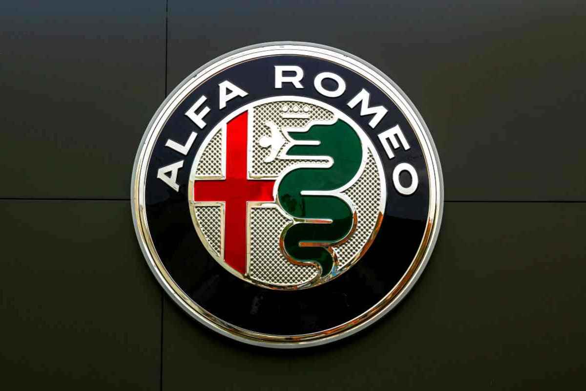 Alfa Romeo ed una 4C speciale