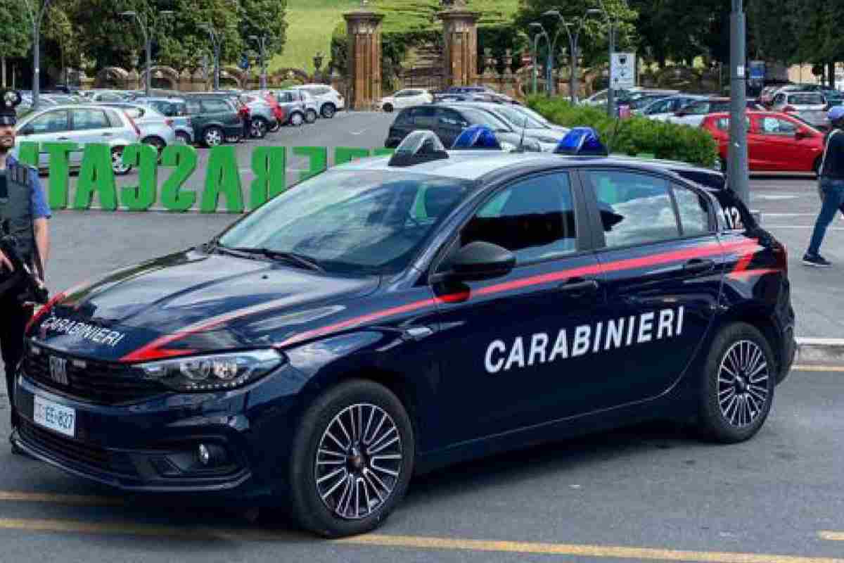Carabinieri nuova auto