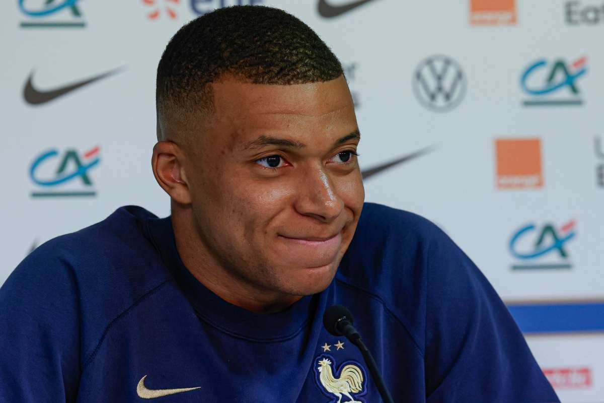 Mbappe e la sua Ferrari