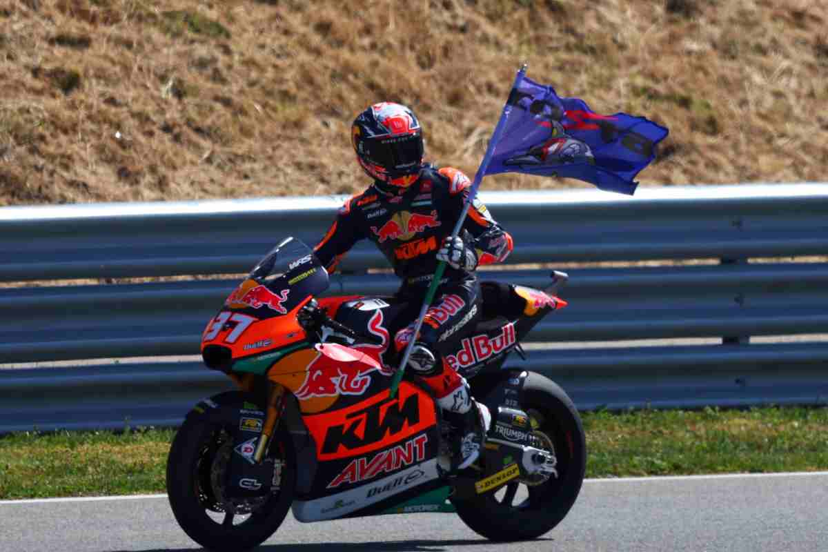 Moto2 Pedro Acosta imprendibile al Sachsenring