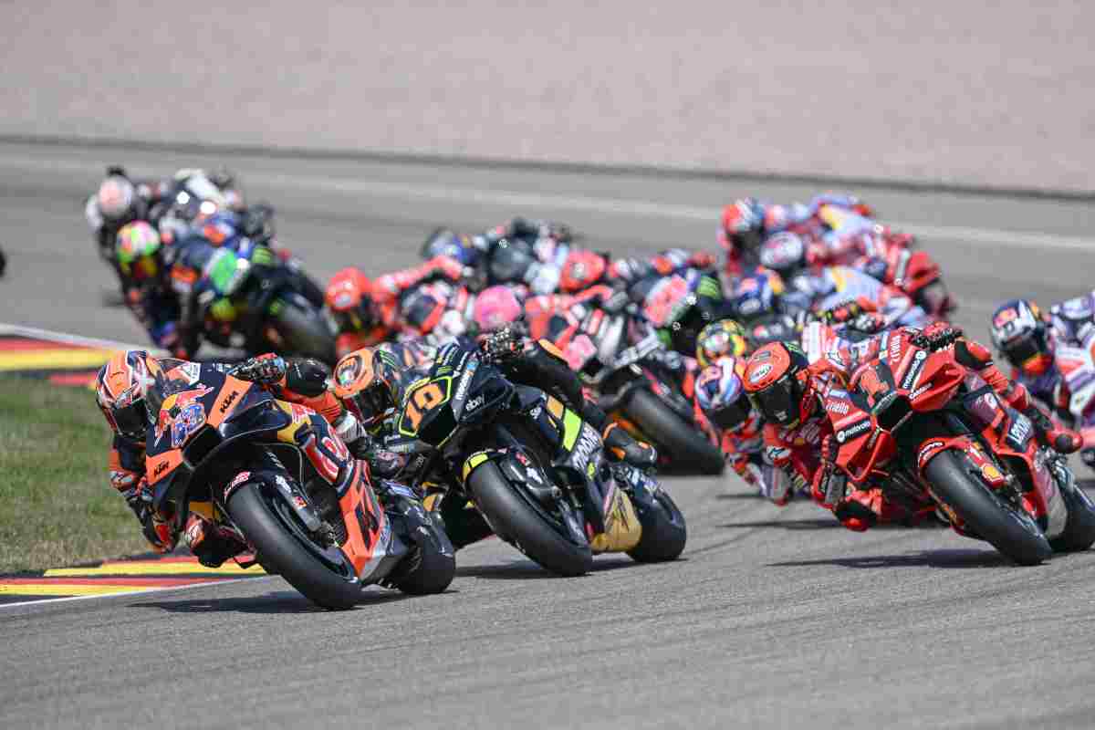 Duro attacco alla MotoGP