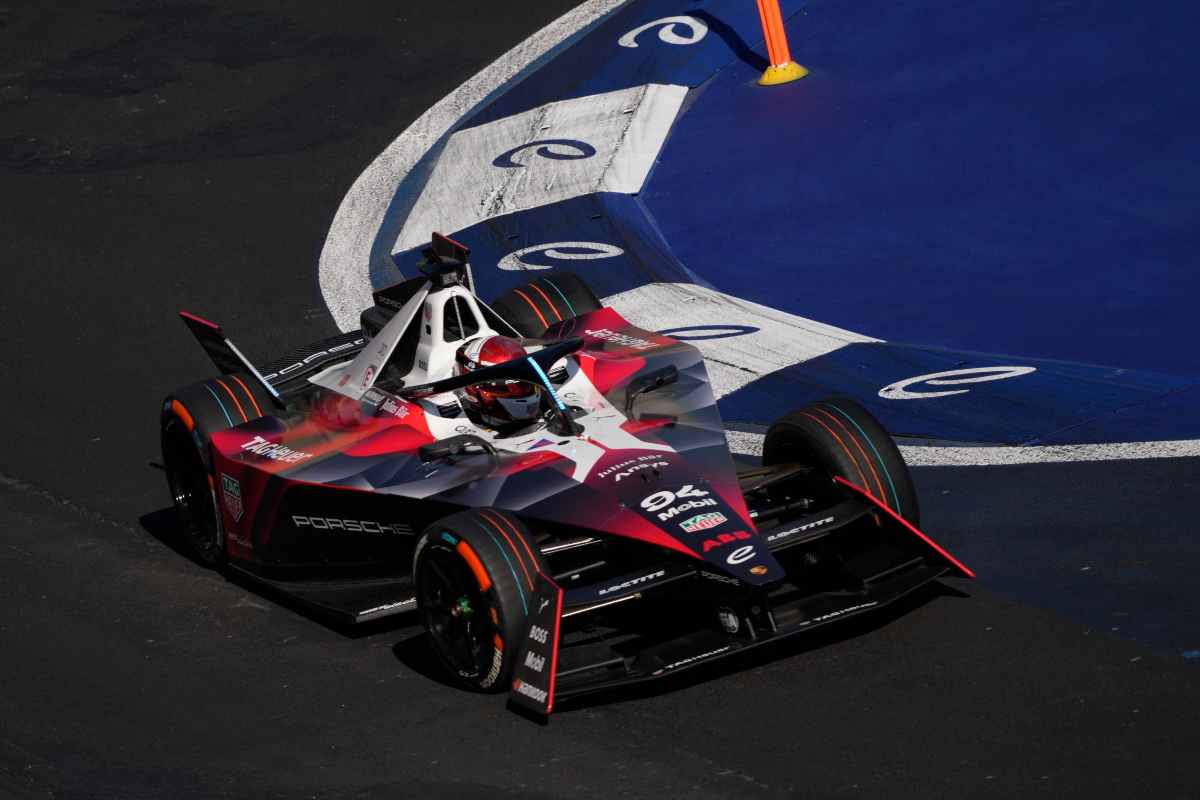 Trionfo di Wehrlein in Formula E