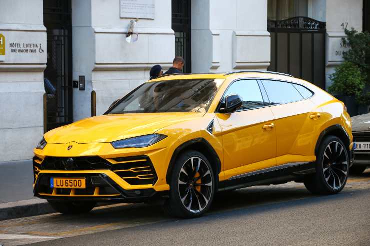 Lamborghini Urus, l'auto di Donnarumma