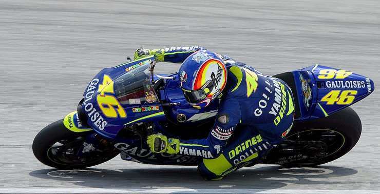 Valentino Rossi, il passaggio alla Yamaha