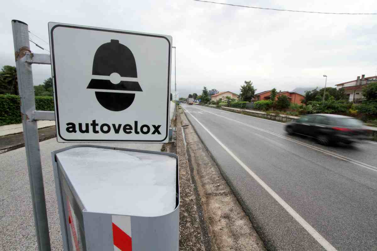 Multa autovelox? Ecco cosa fare