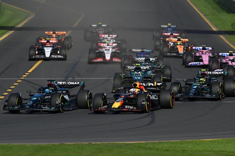 Mercedes, Hamilton può sperare