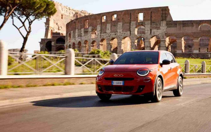 Nuova Fiat 600e