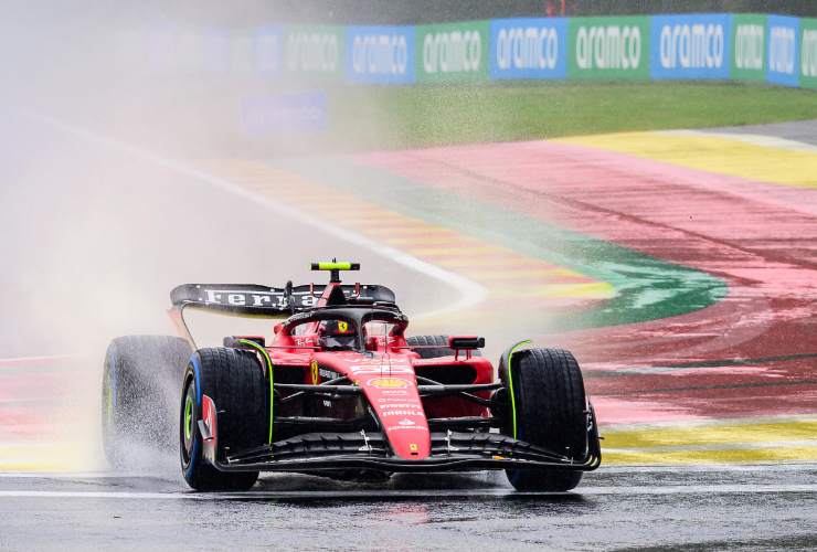 Sainz protagonista a Spa