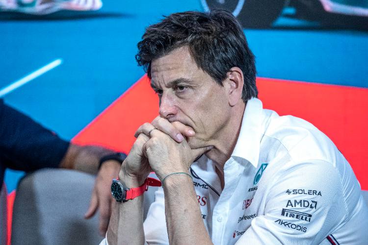 Toto Wolff replica alle illazioni della Red Bull 