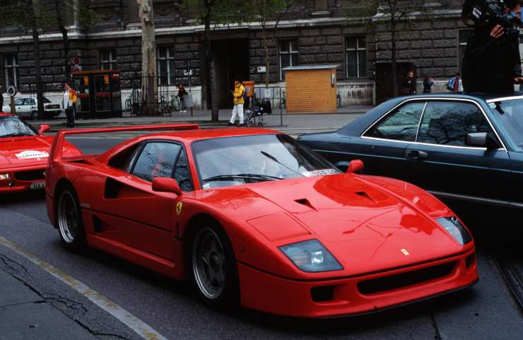 Ferrari F40, l'auto di Vettel