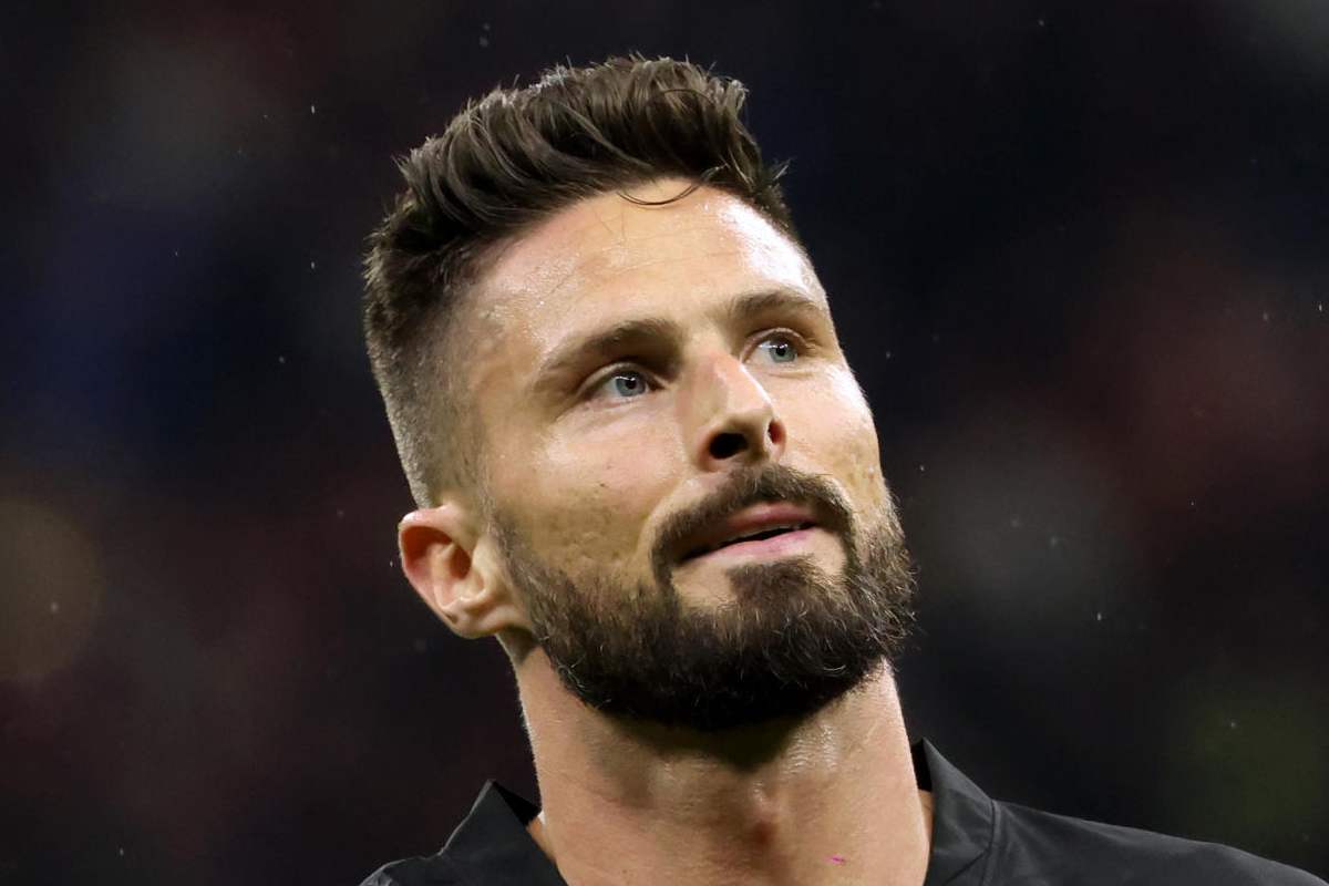 Giroud e il suo incredibile bolide