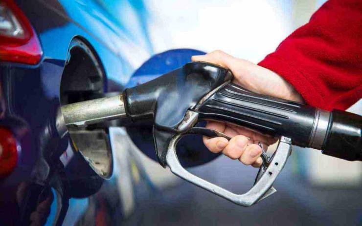 Caro Carburanti e vecchie promesse