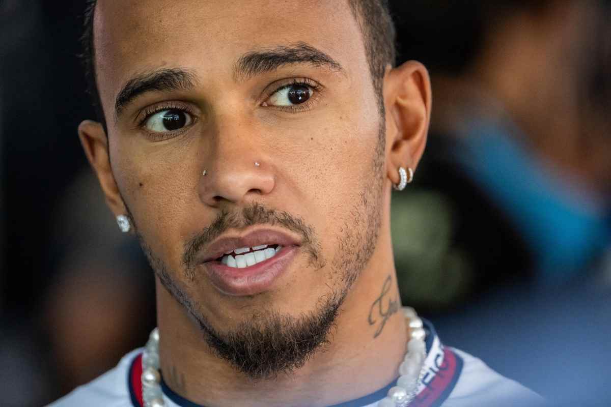 F1 Lewis Hamilton distrutto da un campione