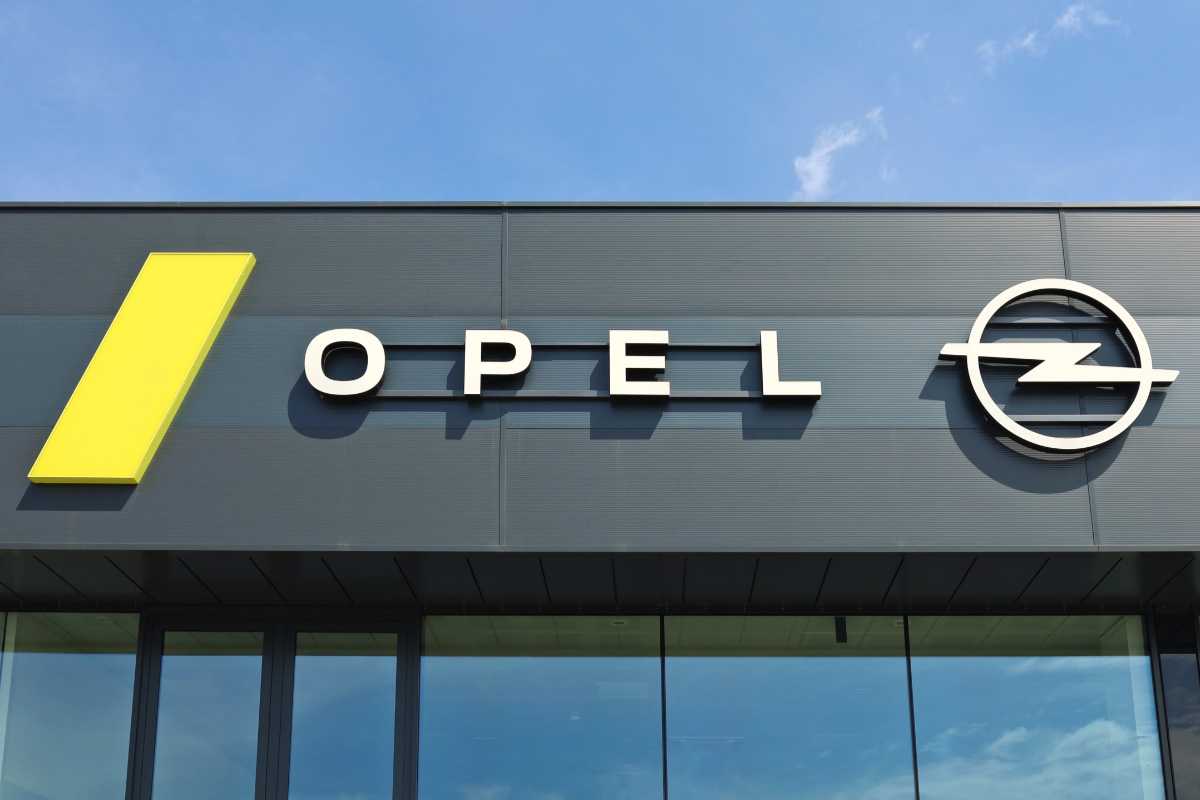 Come si chiama la Opel in America?