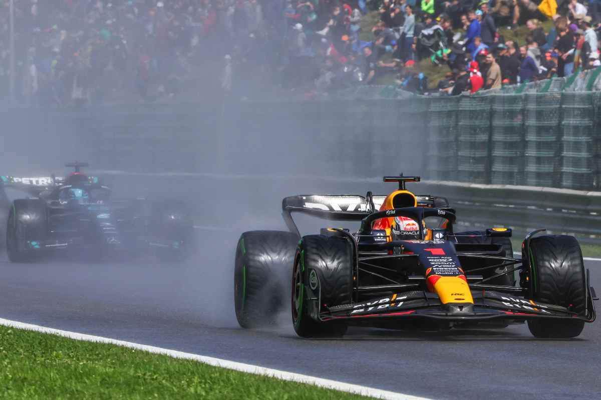 Red Bull e Mercedes che accuse