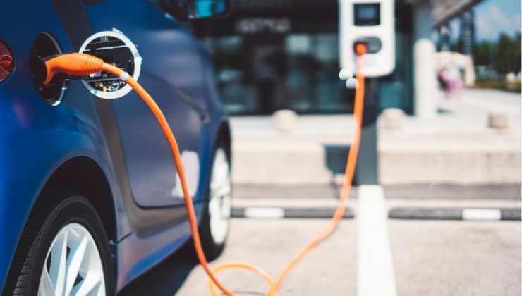 Auto elettrica, largo all’innovazione