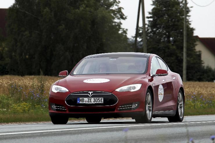 Tesla Model S che sconti