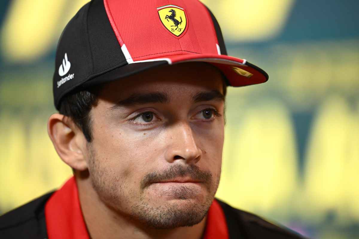 Leclerc parla nel giovedì di Singapore