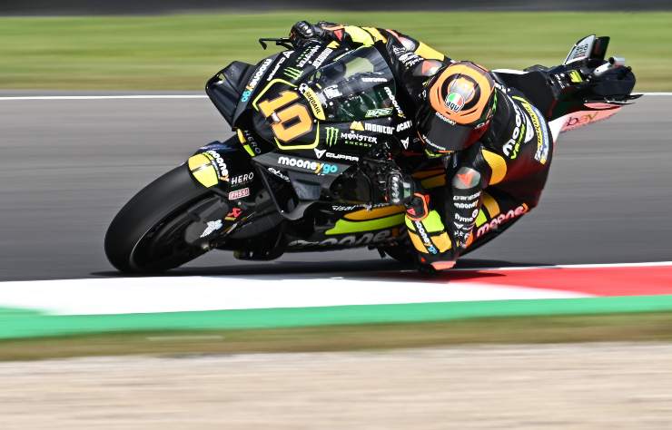 Luca Marini parla di Valentino Rossi