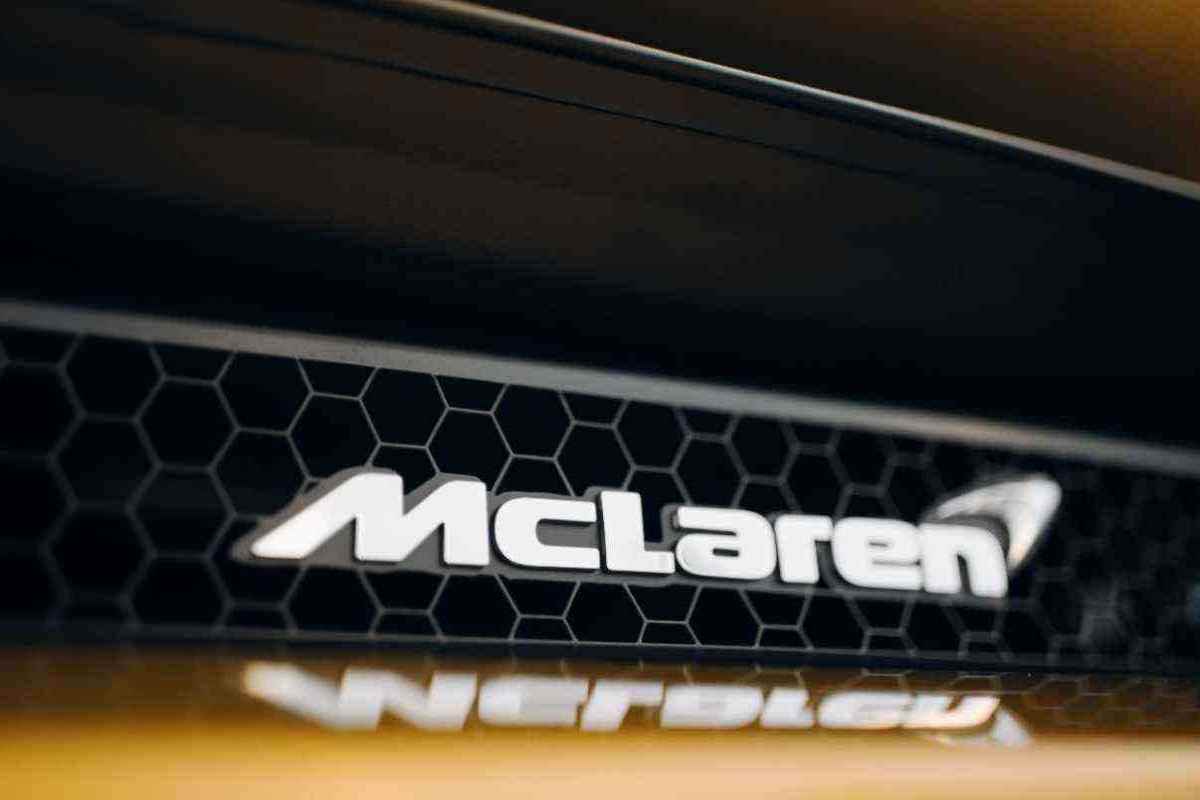McLaren il perché dell'arancione