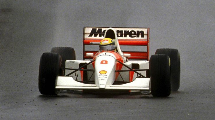 McLaren 1993 auto leggendaria