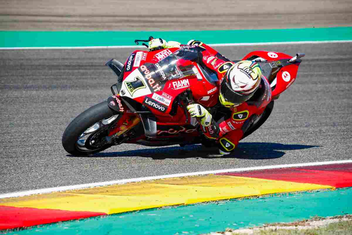 Alvaro Bautista al primo posto