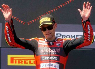Alvaro Bautista sul podio