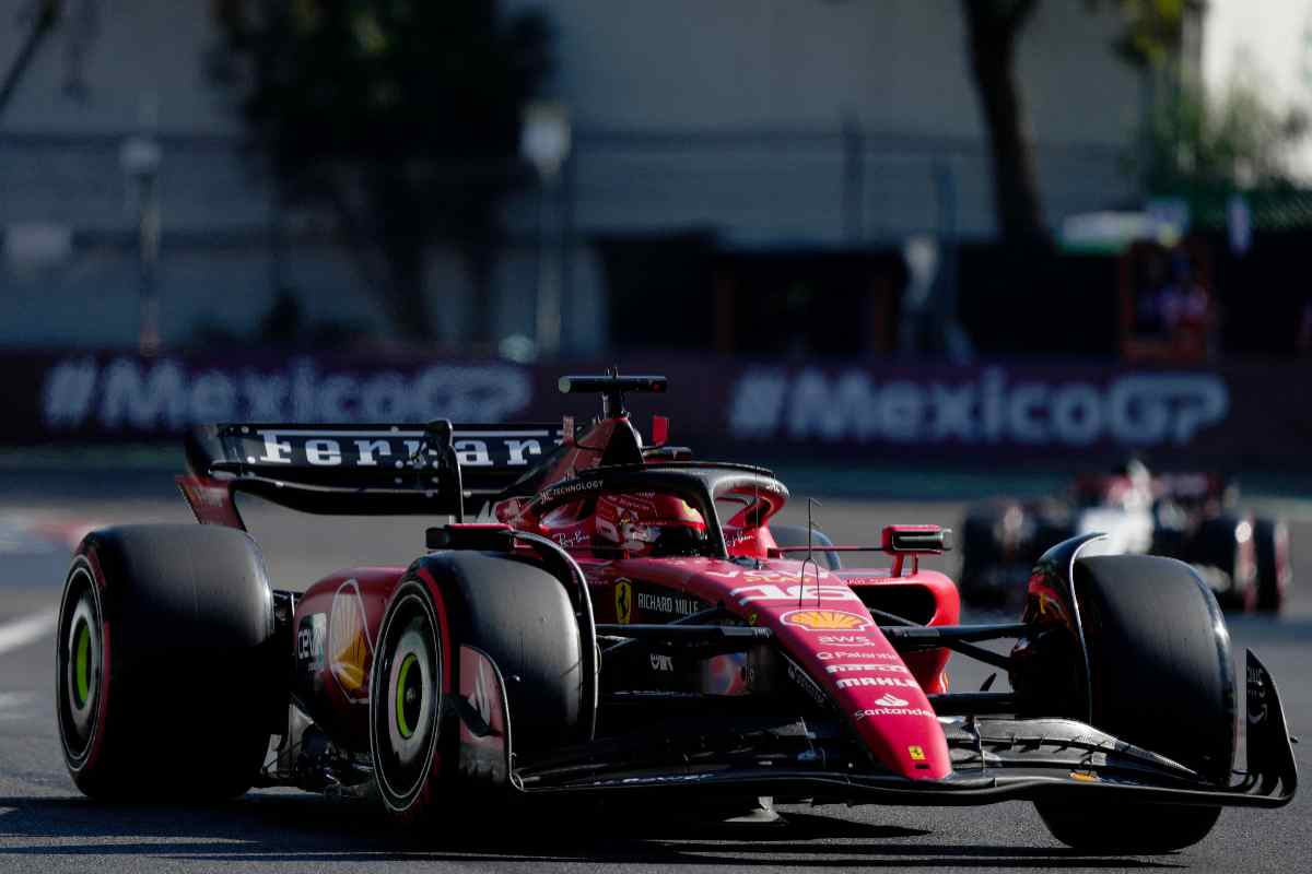 Ferrari, prosegue l'incubo domenicale: anche l'esperto è molto duro